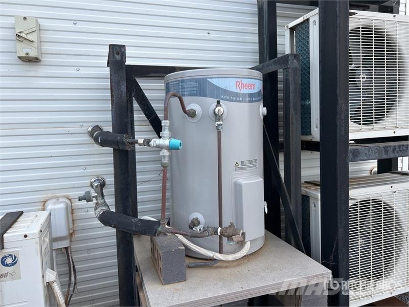 Campac 14.4 m x 3.3 m Skid-Mounted Accommodation Інші причепи