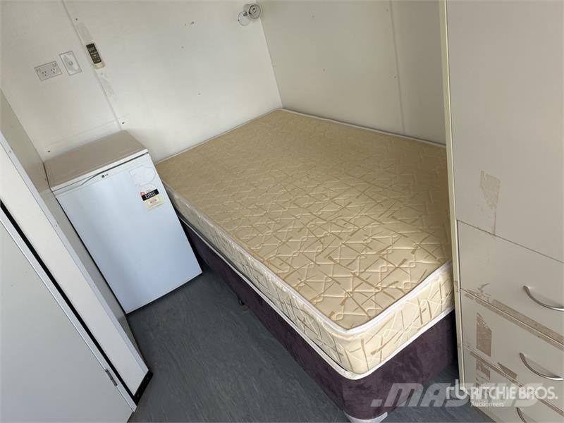 Campac 14.4 m x 3.3 m Skid-Mounted Accommodation Інші причепи
