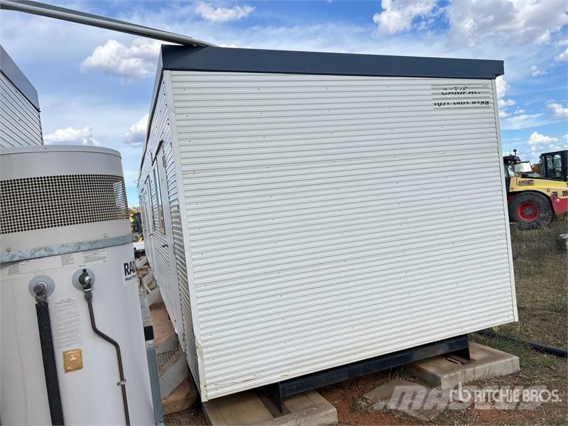 Campac 14.4 m x 3.3 m Skid-Mounted Accommodation Інші причепи