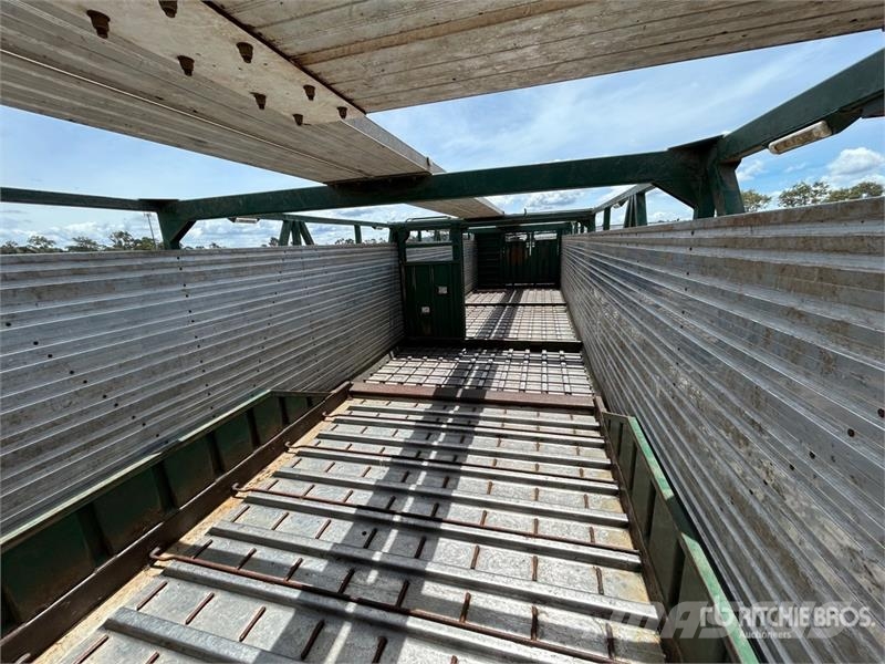 Cannon 12.3 m Tri/A Livestock Trailer Prikolice za prijevoz stoke