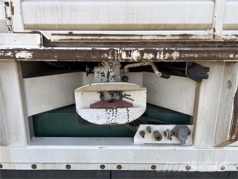 Cannon 12.3 m Tri/A Livestock Trailer Prikolice za prijevoz stoke