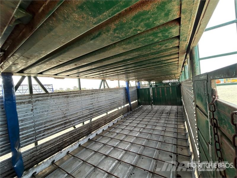 Cannon 12.3 m Tri/A Livestock Trailer Prikolice za prijevoz stoke