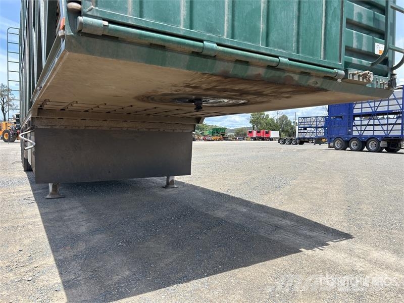 Cannon 12.3 m Tri/A Livestock Trailer Prikolice za prijevoz stoke