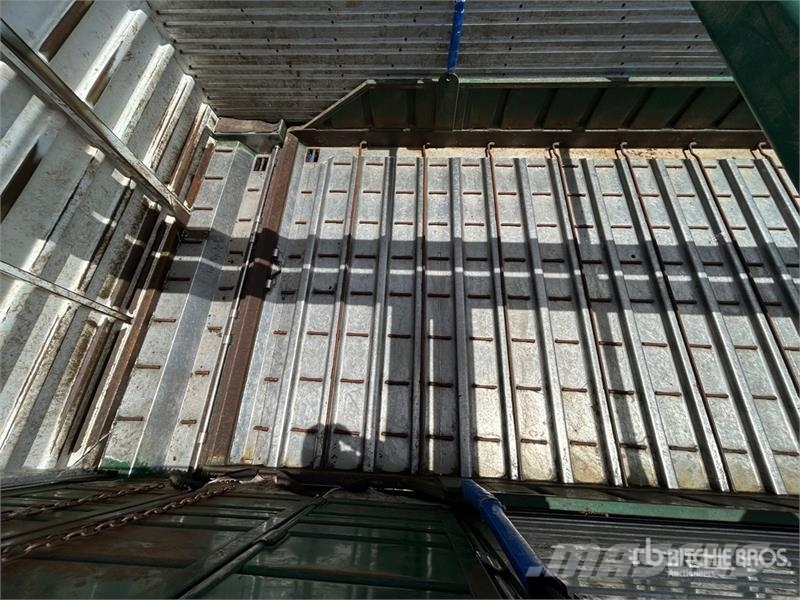 Cannon 12.3 m Tri/A Livestock Trailer Prikolice za prijevoz stoke