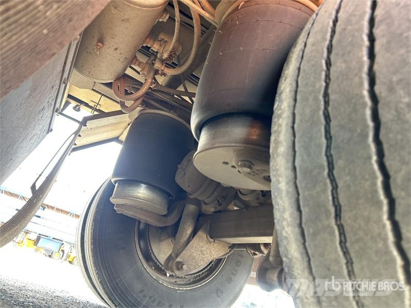 Cannon 12.3 m Tri/A Livestock Trailer Prikolice za prijevoz stoke