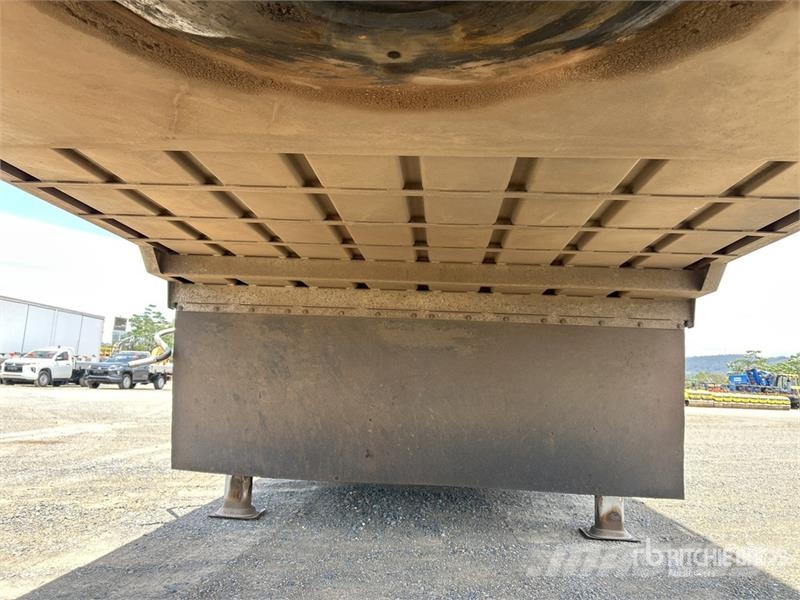Cannon 12.3 m Tri/A Livestock Trailer Prikolice za prijevoz stoke
