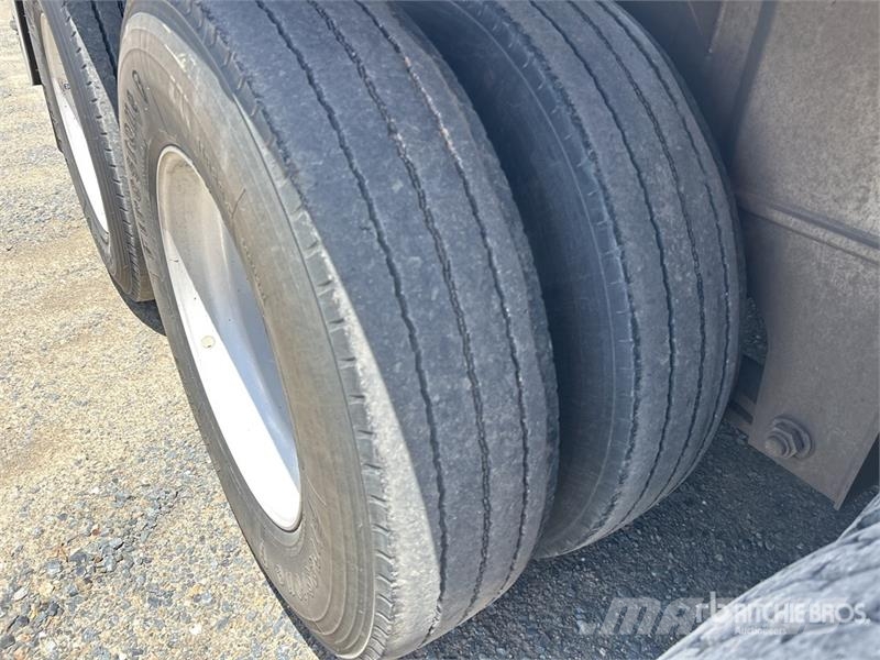 Cannon 6.2 m Tri/A B-Double Lead Livestock Trailer Prikolice za prijevoz stoke