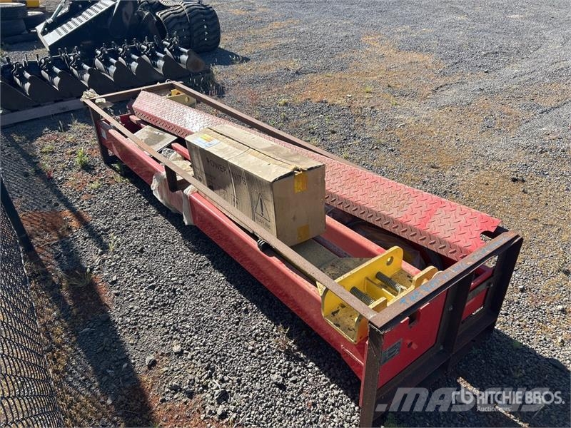  Car Hoist (Unused) Other components