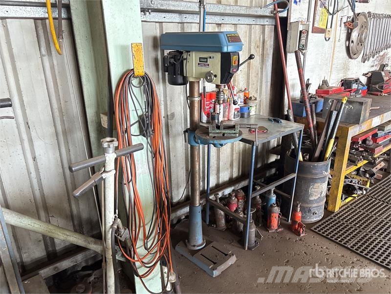 Carbatec Electric Pedestal Drill Other components