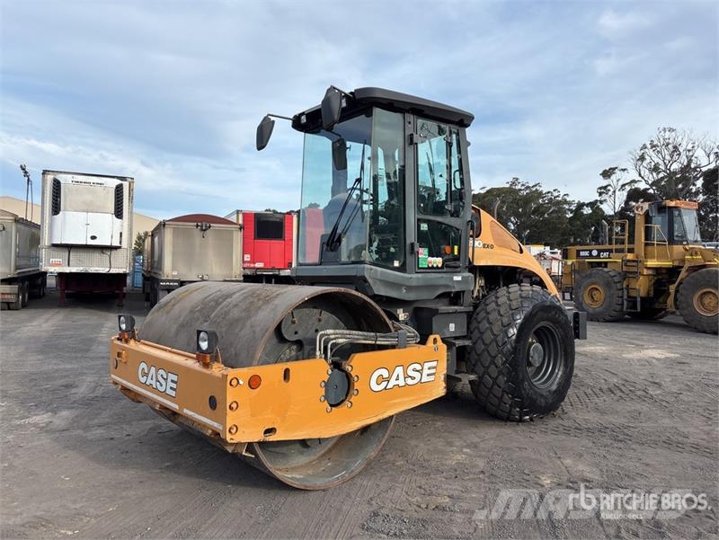 CASE 1100EX-D Smooth Drum Compactor Enkelt tromle