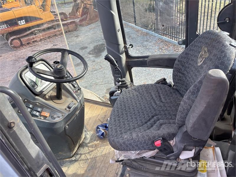 CASE 1100EX-D Smooth Drum Compactor Enkelt tromle