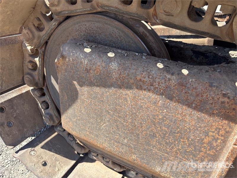 CASE CX135SR Tracked Excavator Pásové rýpadlá
