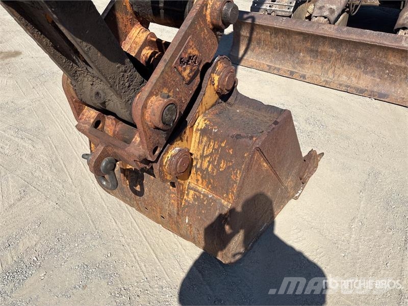 CASE CX135SR Tracked Excavator Pásové rýpadlá