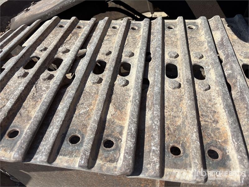 CASE CX135SR Tracked Excavator Pásové rýpadlá