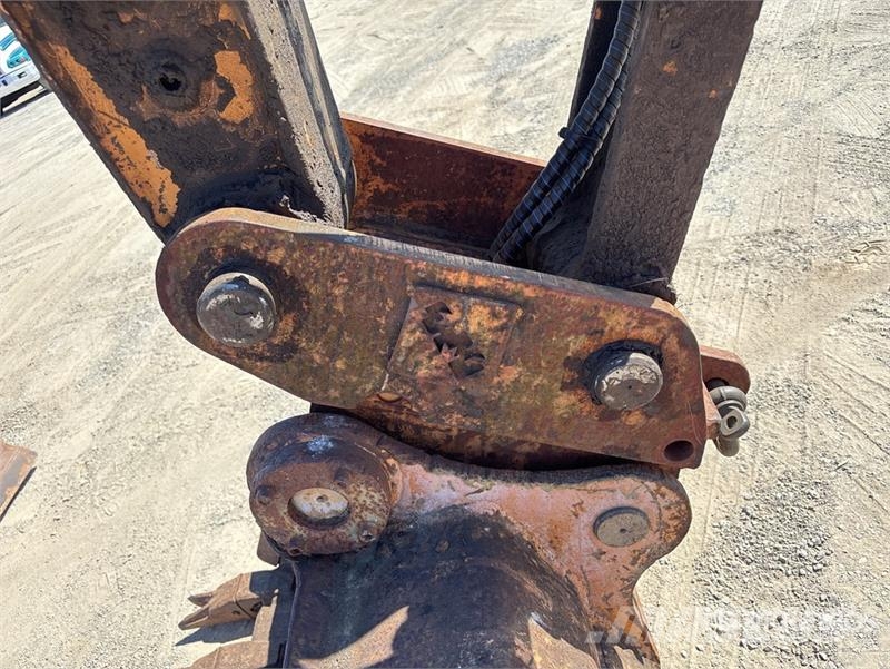 CASE CX135SR Tracked Excavator Pásové rýpadlá