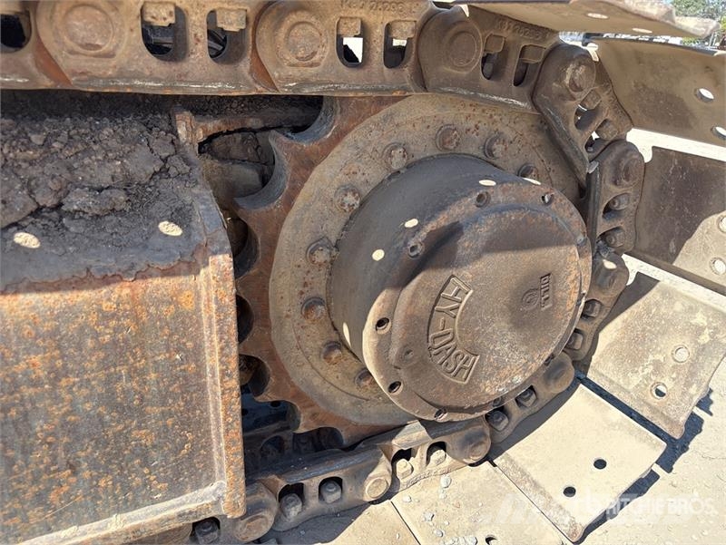 CASE CX135SR Tracked Excavator Pásové rýpadlá