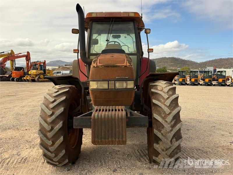 Case IH MXM130 4WD Tractor 拖拉机/农用车