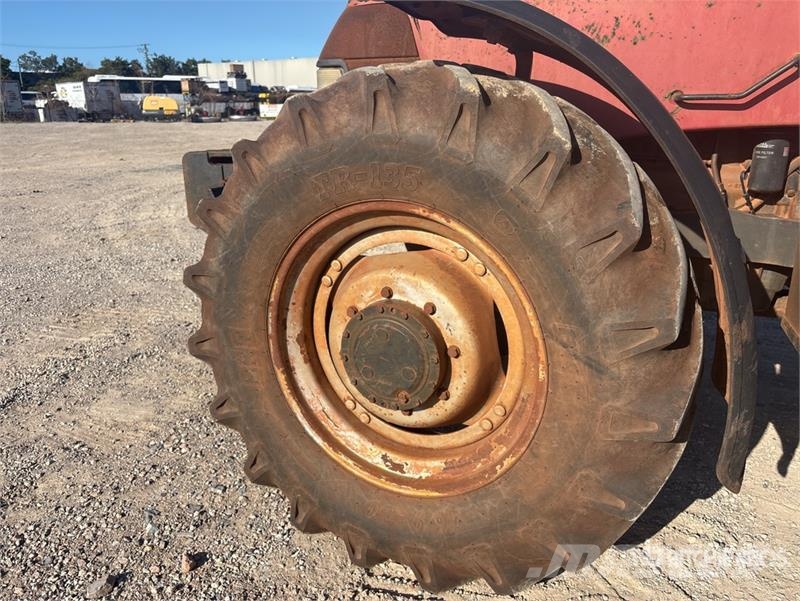 Case IH MXM130 4WD Tractor 拖拉机/农用车
