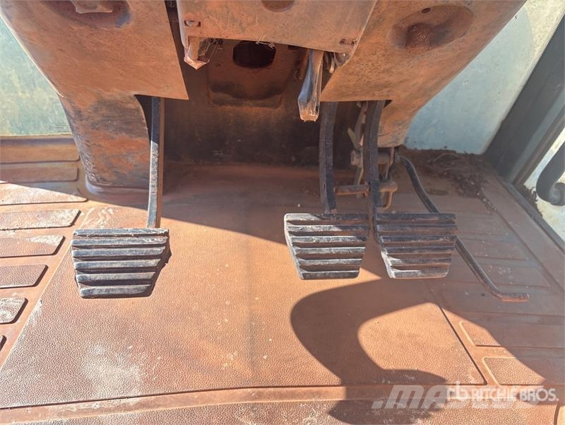 CASE Maxxum 130 4WD Tractor Tractors