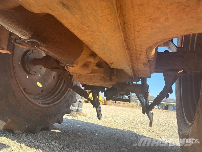 CASE MXM130 4WD Tractor 拖拉机/农用车