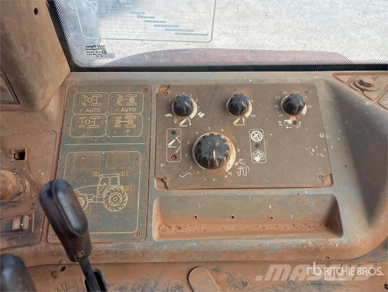 CASE MXM130 4WD Tractor 拖拉机/农用车