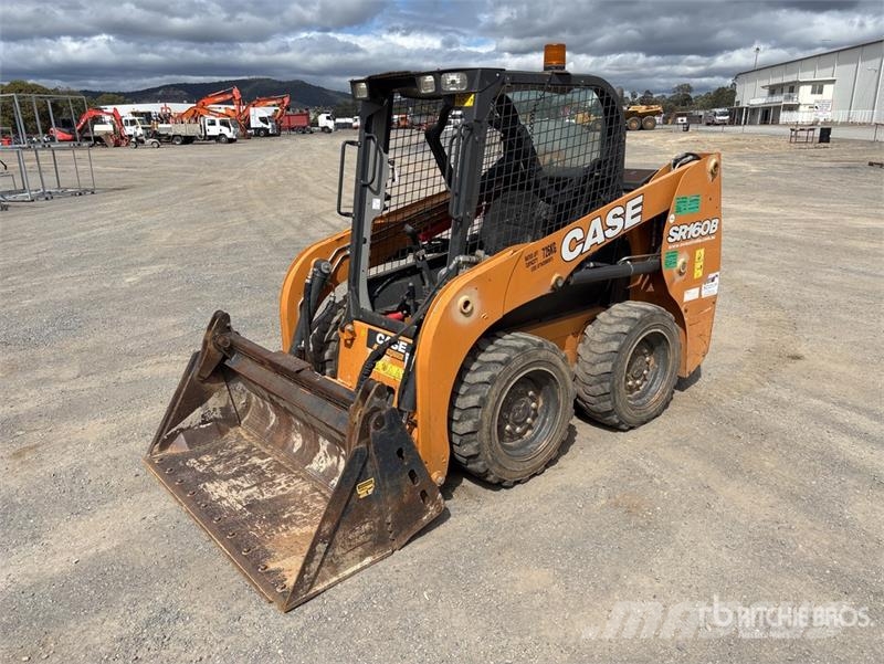 CASE SR160B Two-Speed Skid Steer Loader لوادر انزلاقية التوجيه