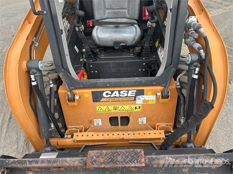 CASE SR160B Two-Speed Skid Steer Loader Carregadoras de direcção deslizante
