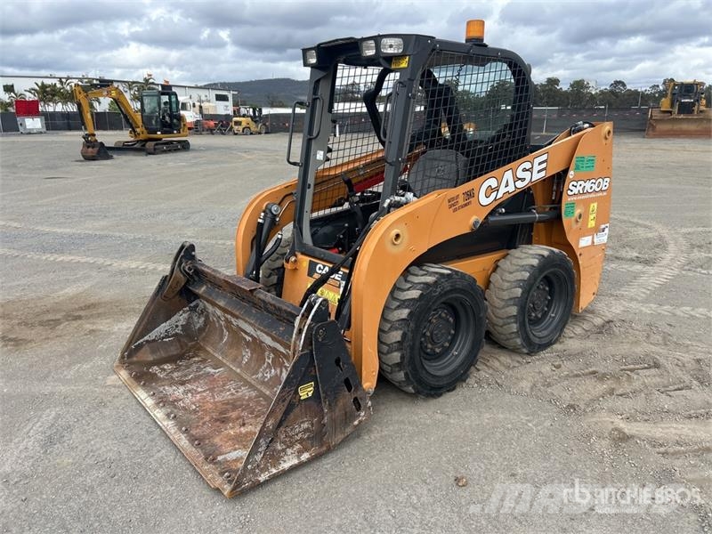 CASE SR160B Two-Speed Skid Steer Loader Carregadoras de direcção deslizante