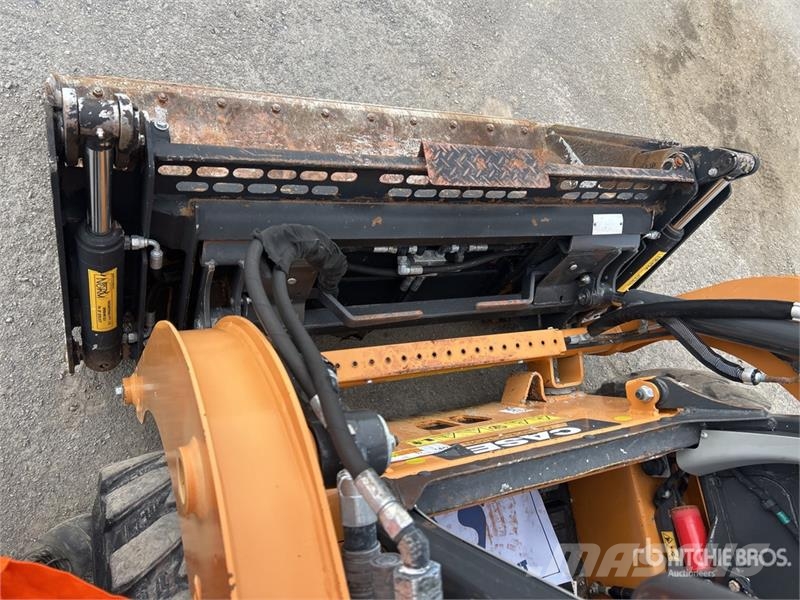 CASE SR160B Two-Speed Skid Steer Loader Carregadoras de direcção deslizante