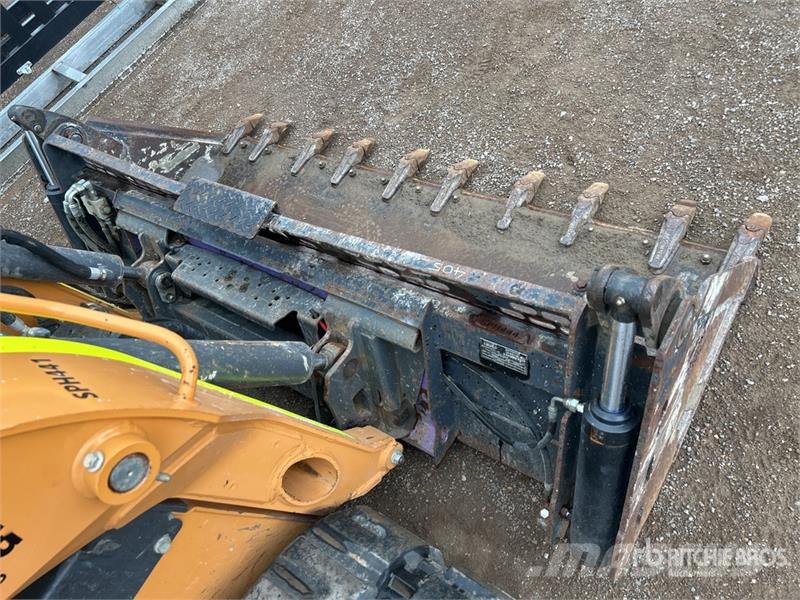 CASE TR340B Skid steer loaders