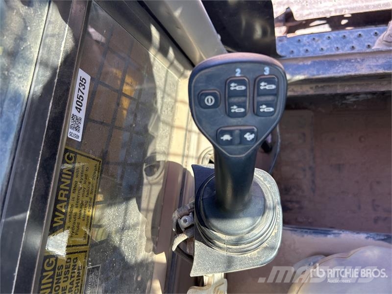 CASE TR340B Skid steer loaders