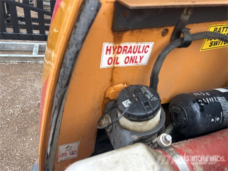 CASE TR340B Skid steer loaders