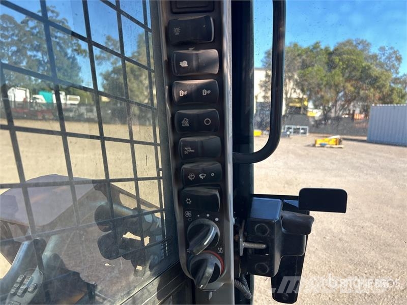 CASE TR340B Skid steer loaders