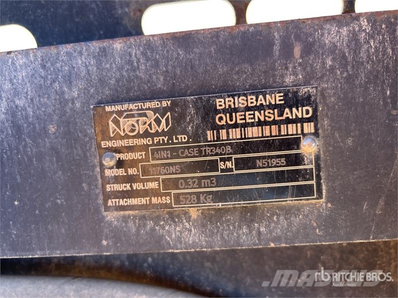 CASE TR340B Skid steer loaders