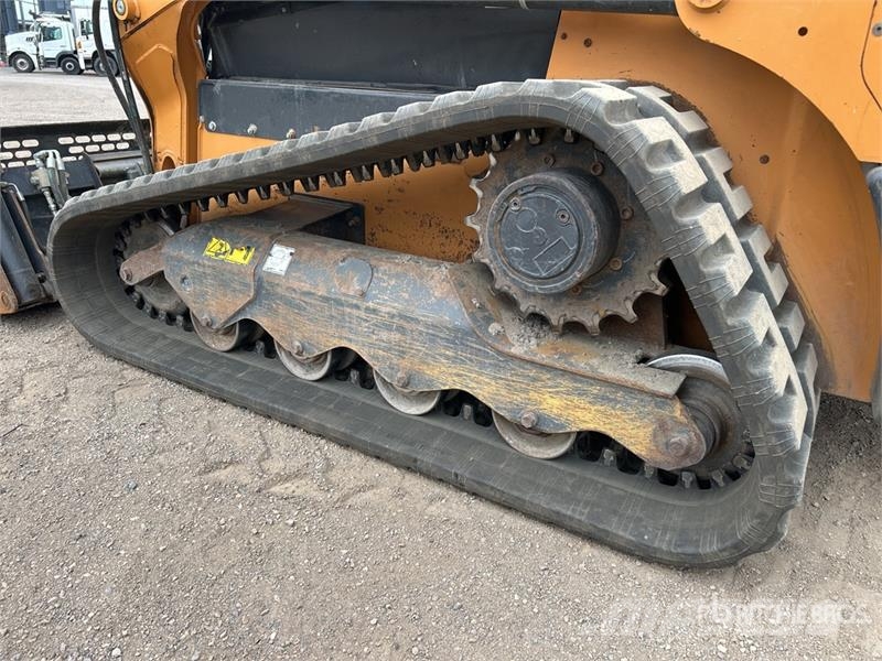 CASE TR340B Compact Track Loader Kompaktrakodók