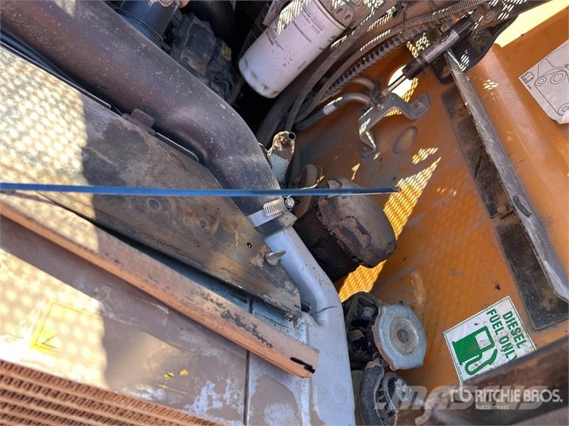 CASE TR340B Skid Steer Loader Skid steer mini utovarivači