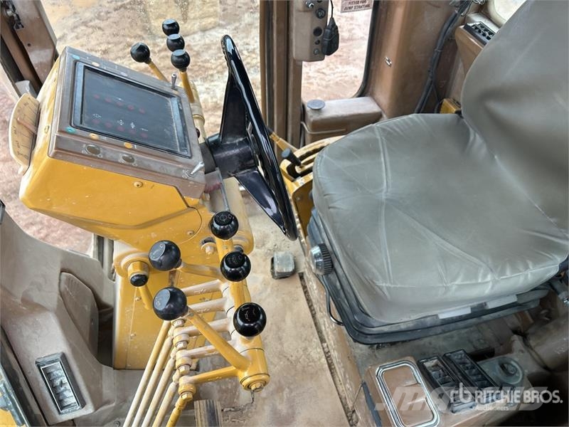 CAT 12G Motor Grader Grejdery