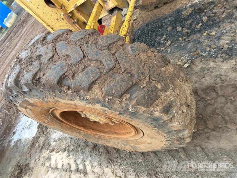 CAT 12G Motor Grader Grejdery