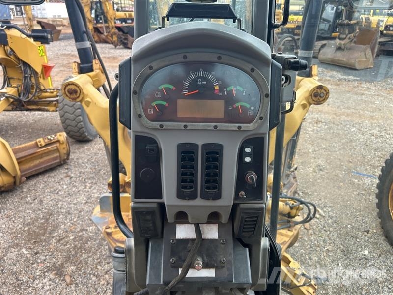 CAT 12M Motor Grader Greideriai