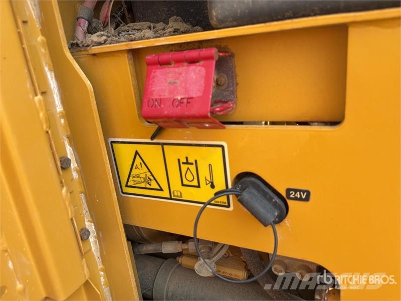 CAT 12M Motor Grader Grederji