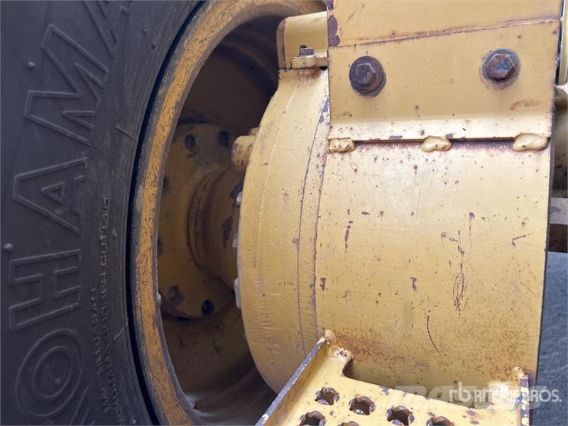 CAT 12M Motor Grader Greideriai