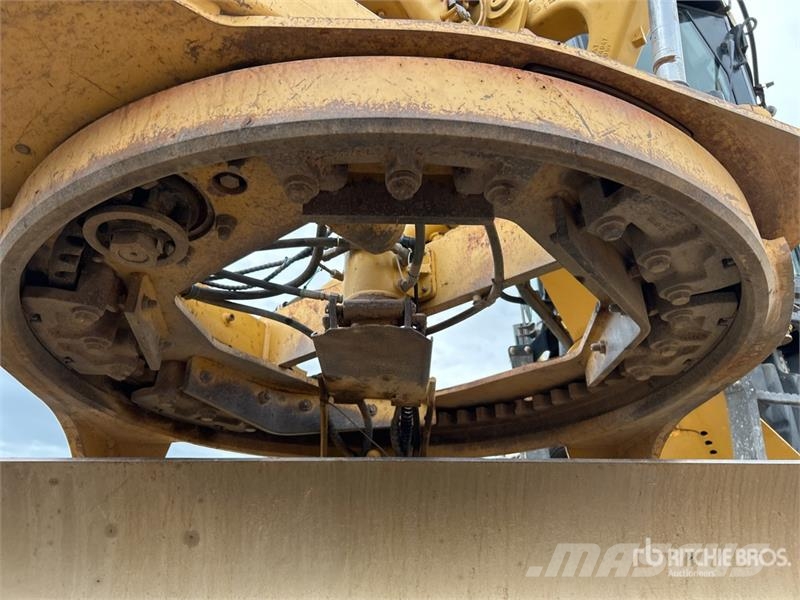 CAT 12M Motor Grader Greideriai