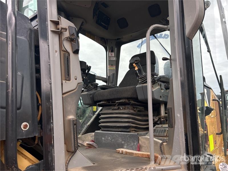 CAT 12M Motor Grader Greideriai