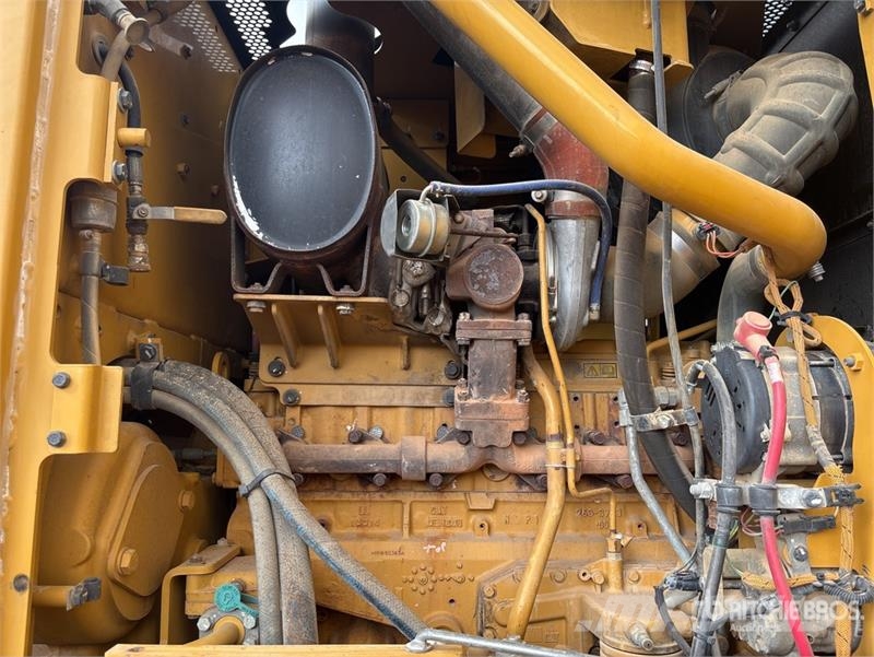 CAT 12M Motor Grader Grederji