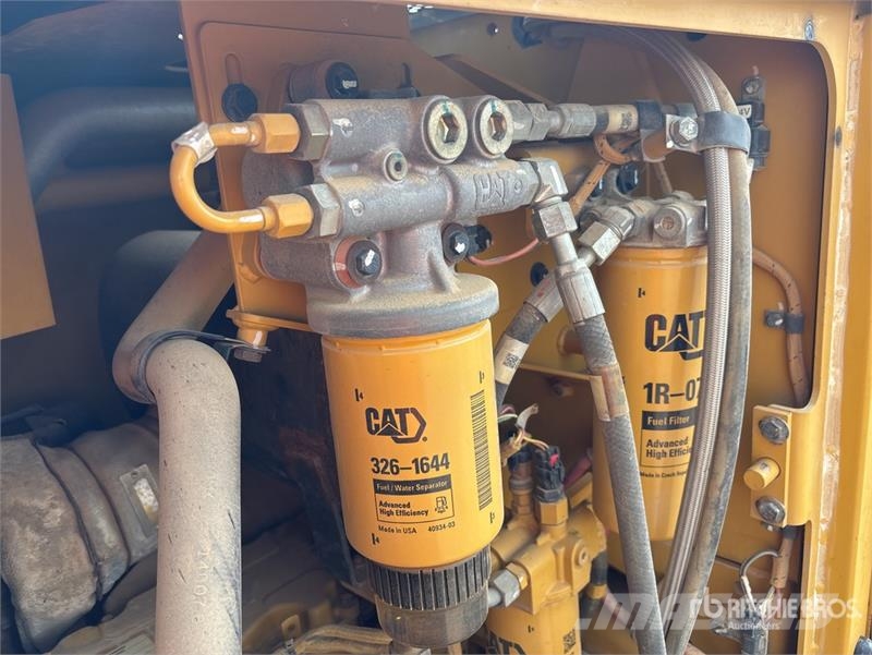 CAT 12M VHP Plus Motor Grader معدات تمهيد الطرق
