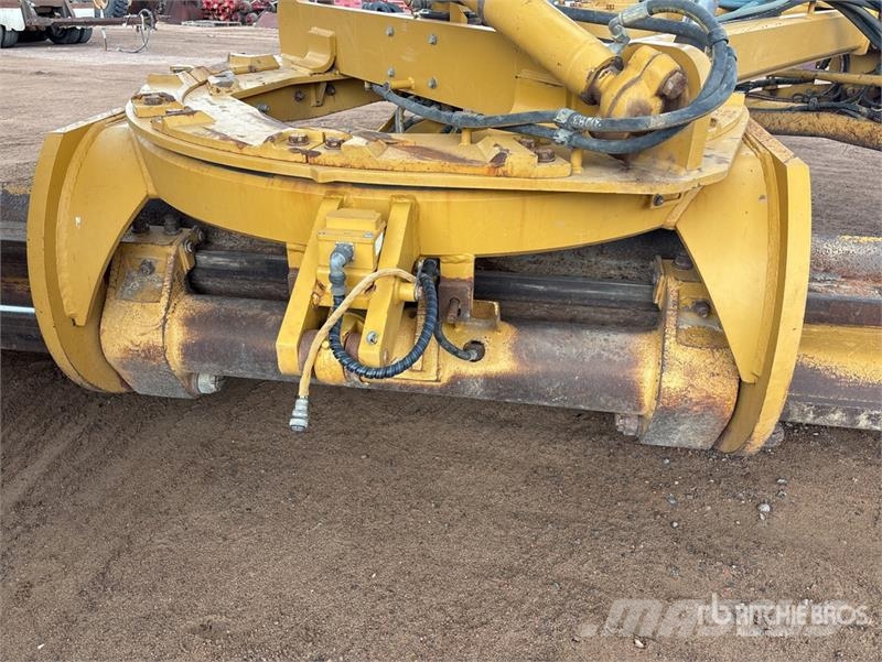 CAT 12M VHP Plus Motor Grader معدات تمهيد الطرق