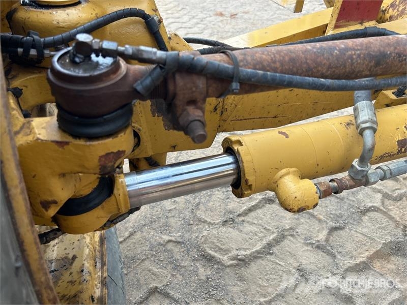 CAT 12M VHP Plus Motor Grader Grejderi