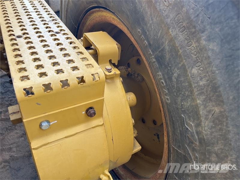 CAT 12M VHP Plus Motor Grader Grejderi