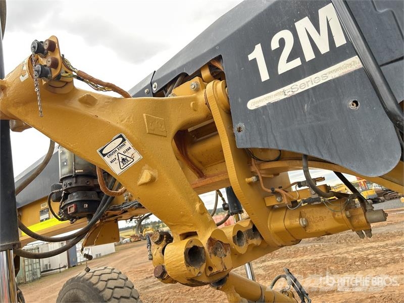 CAT 12M VHP Plus Motor Grader Grejderi