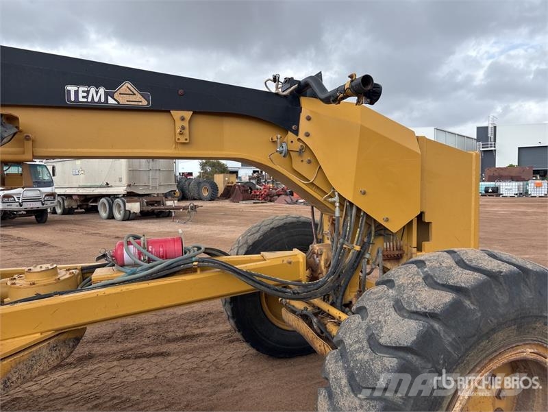 CAT 12M VHP Plus Motor Grader معدات تمهيد الطرق